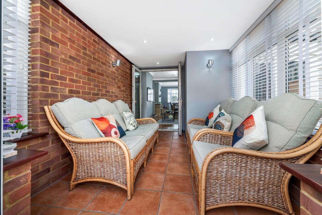 Stunning 3br House W Garden & Parking In Richmond Holiday home