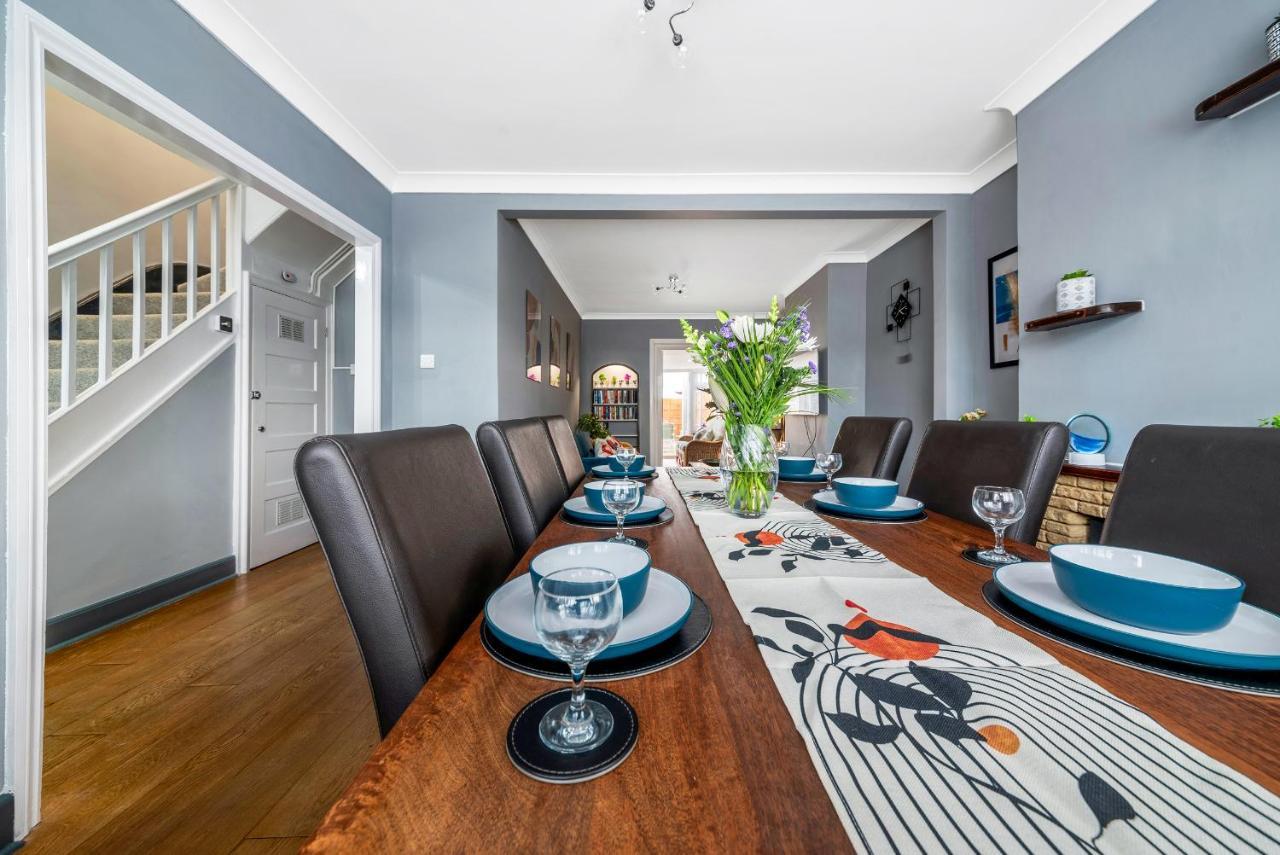 Stunning 3br House W Garden & Parking In Richmond