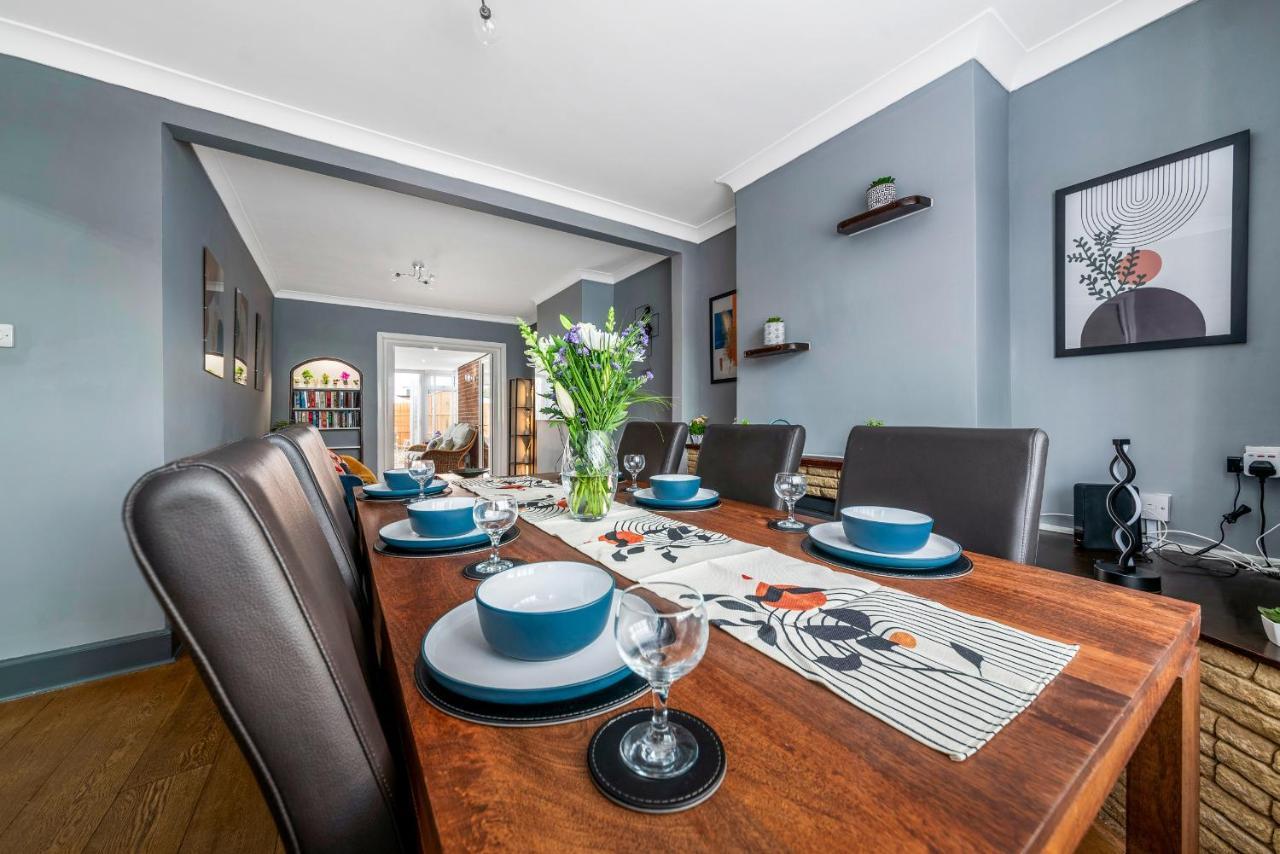 Stunning 3br House W Garden & Parking In Richmond * Kew